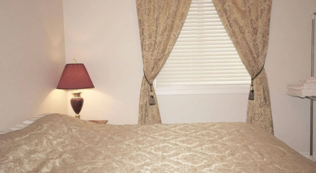 My Calgary B&B, Rezerwuj Bed and Breakfast Hotele w Calgary Region z parkingiem, Parking