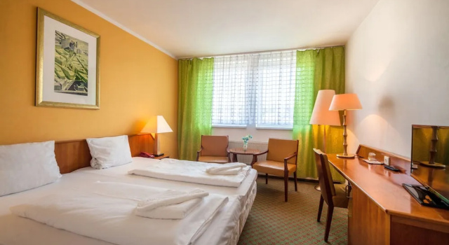 Трёхместный номер Standard Interhotel Bohemia