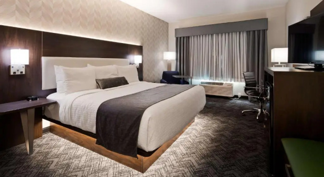 Номер Standard Best Western Plus Parkside Inn & Suites