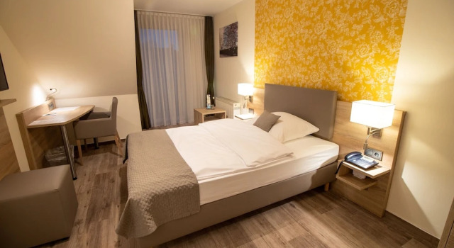 Номер Comfort Wolfsburg Fallersleben Hotel by Belvilla