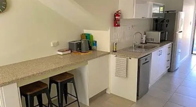 Апартаменты c 1 комнатой Shelly Beach Motel