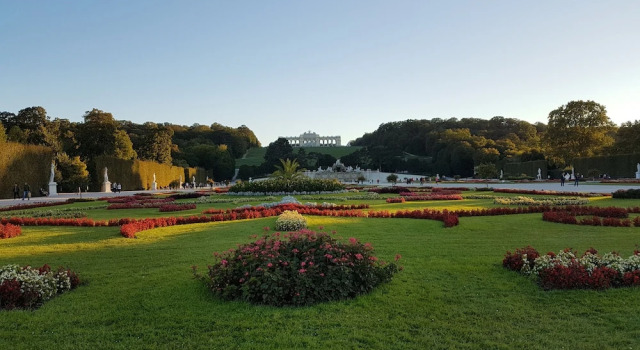 Sunny Apartments - Schoenbrunn, Prenota Appartamento Vienna Austria
