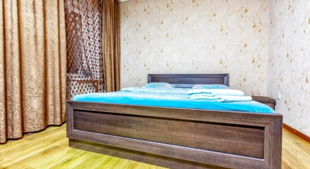 434 Apartamenty na Arbate Samyj tsentr Otlichno podhodjat dlja komandirovannyh i turistov, Забронировать Апартаменты/квартира Отели Алматы с парковкой, рядом с Станция метро Жибек Жолы, Парковка