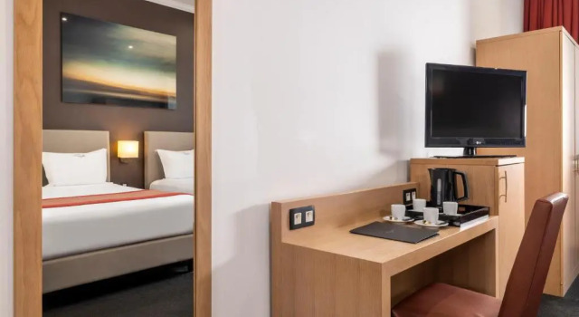 Четырёхместный номер Classic Hotel The Augustin