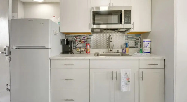 Апартаменты c 1 комнатой с балконом Pool Access: 8th-floor Condo on North Myrtle Beach