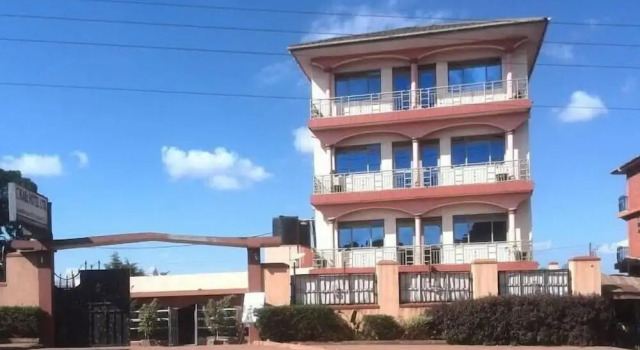 Kabz Hotel