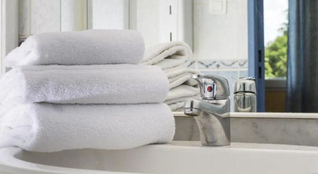 Четырёхместный номер Standard Hôtel & Résidence Avermes
