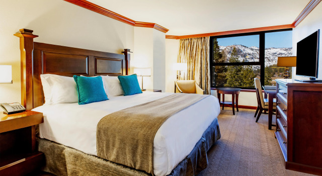 Двухместный номер для гостей с ограниченными возможностями Deluxe Valley View Everline Resort and Spa, Lake Tahoe