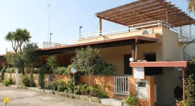 Hotel La Collinetta, Забронировать Отель Отели Морчано-ди-Леука с парковкой, Парковка