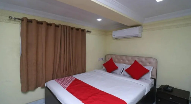 Hotel A K International By OYO Rooms, Prenota Hotel Calcutta 