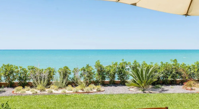 Villa Liberty in Villaggio Mose, Book Villa Hotels in Sicily with Parking, Parking