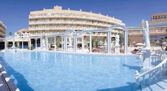 Mare Nostrum Resort, Book Resort Hotels in Tenerife with Parking, Parking