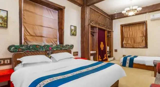 Семейный номер Standard с балконом Shangri-La E-Outfitting Boutique Hotel
