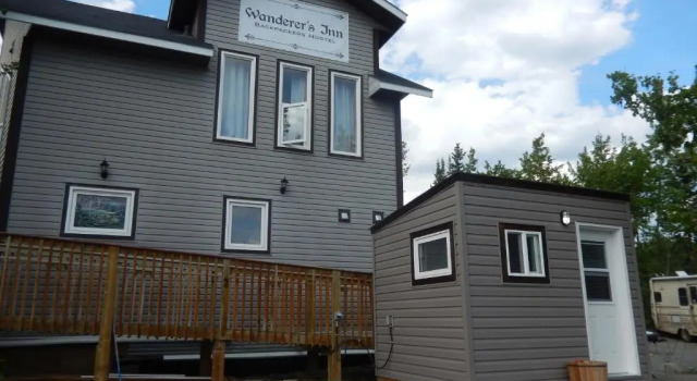 Шале Wanderer's Inn Backpackers Hostel