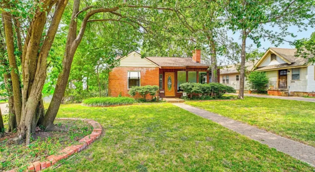 Tulsa Cottage w/ Hot Tub: 4 Mi to Downtown, Rezervovat Rekreační dům Tulsa Oklahoma