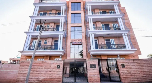 Maurya Hotel & Garden By OYO Rooms, Rezervovat Hotel Ratanada 