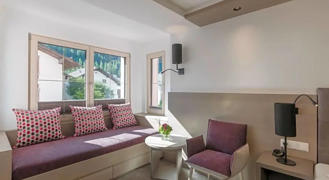 Номер Comfort Quality Hosts Arlberg - Hotel Goldenes Kreuz B&B - Sommerkarte Premium inklusive