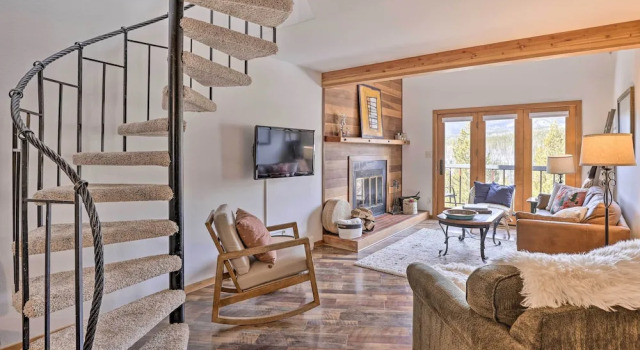 Апартаменты с 3 комнатами с балконом Private Balcony & Resort Perks: Silverthorne Condo
