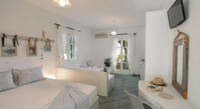 Студия Deluxe Palatiana Agriturismo-Philoxenia Cottages Retreat