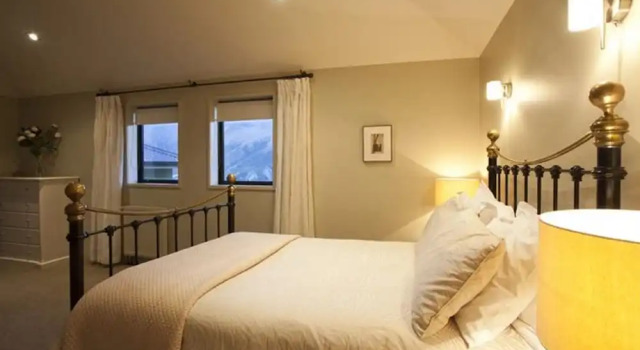 Люкс с видом на горы Gibbston House Boutique B&B