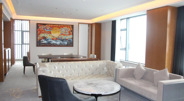 Двухместный люкс Executive Shaanxi Hancheng Qiangda Grand Skylight Hotel