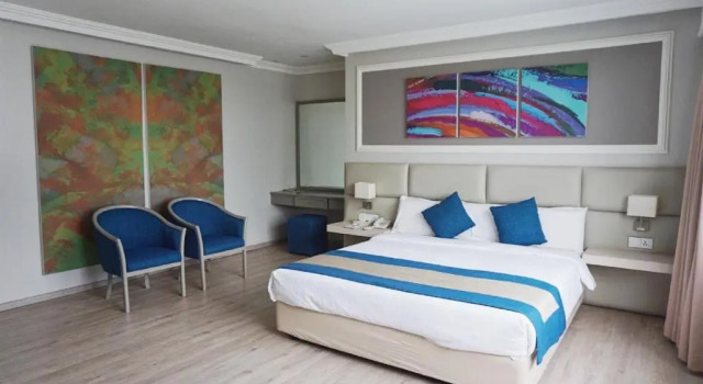 Двухместный номер Deluxe Kingwood Hotel Kuching