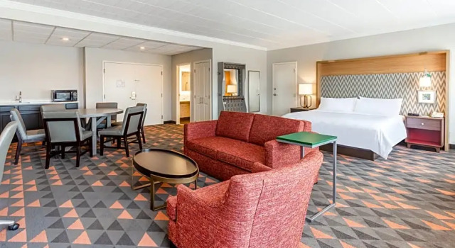 Люкс Holiday Inn Philadelphia South-Swedesboro by IHG