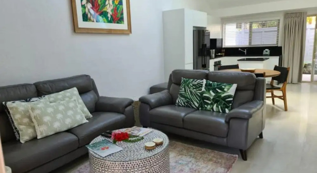 Вилла Deluxe с 2 комнатами с видом на бассейн The Islander Noosa Resort
