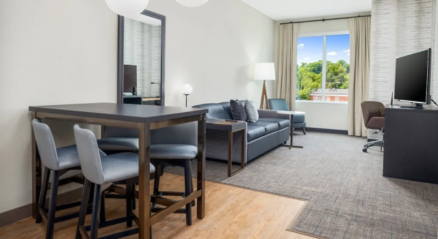 Люкс Residence Inn by Marriott Decatur Emory Area
