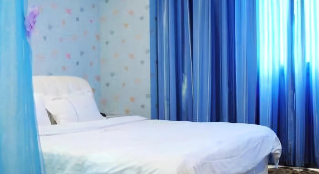 Chongqing Aichao Theme Hotel