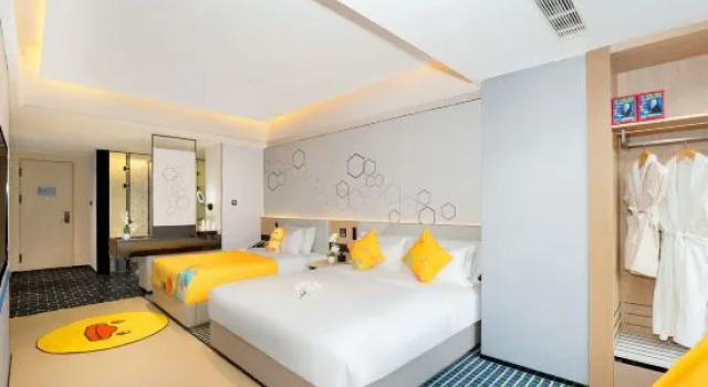Семейный люкс Deluxe Microtel by Wyndham Xishuangbanna Mengle