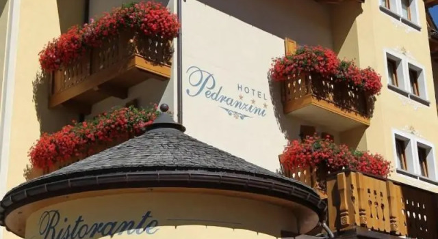 Hotel Pedranzini, Забронировать Отель Санта-Катерина-ди-Вальфурва Альта Вальтеллина