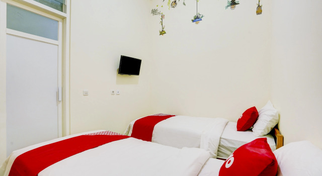 OYO 90173 Innapp Tenggilis Family Residence, Rezervovat Hotel Hotely v centru Tenggilis Mejoyo, hotely v centru Tenggilis Mejoyo