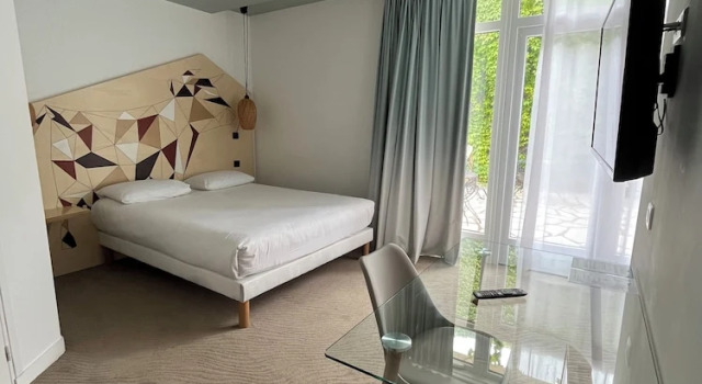 Номер Standard Grand Hôtel Niort Centre