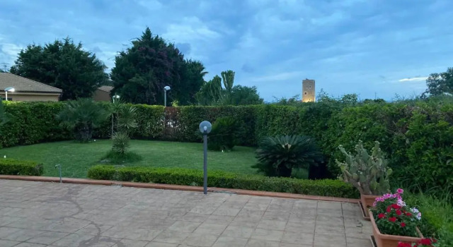 Villa Vittoria 15, Prenota Villa Hotel a Sicilia con parcheggio, Parcheggio