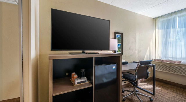 Двухместный люкс Comfort Inn & Suites East Hartford - Hartford