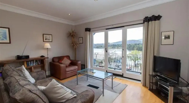 Lakeland View