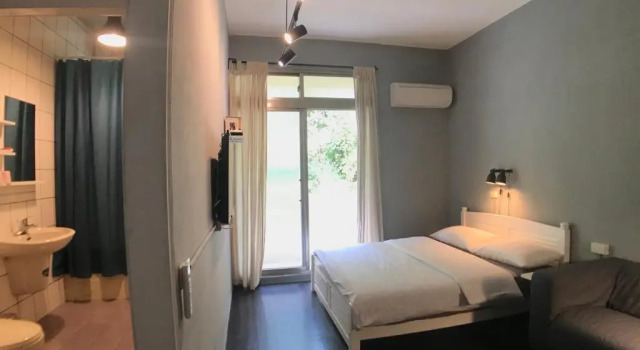 Трёхместный номер Standard с видом на горы Dali Yi International Hostel