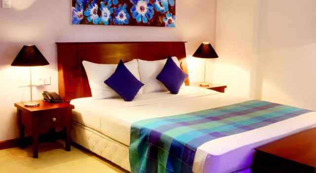 Opulent River Face Hotel, Забронировать Отель Отели Западной провинции 3 звезды, 3*