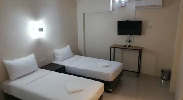 Двухместный номер Standard Eon Centennial Express Hotel