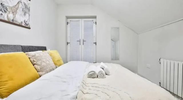 Whitchurch Place 2 Bed Flat in Cardiff
