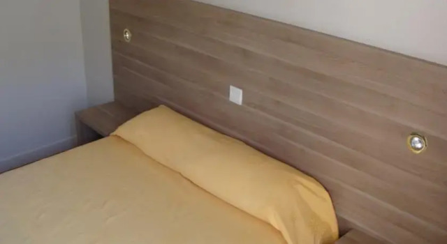 Htel Voltaire, Book Hotel Le Havre 