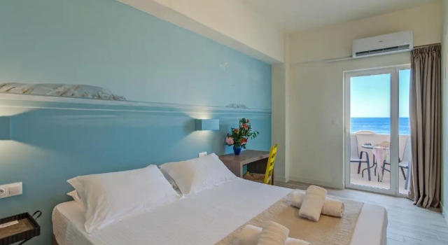 Двухместный номер Deluxe с балконом и с видом на море Sofias Lovely Rooms