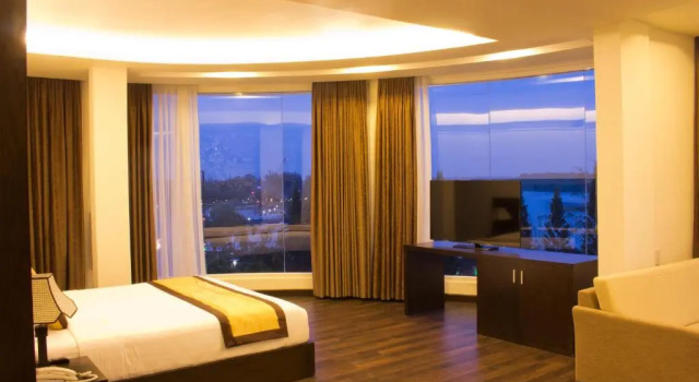 Двухместный номер Executive International Hotel