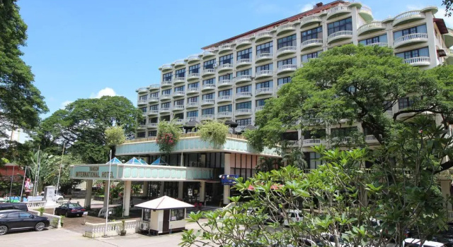 Номер Superior Yangon International Hotel