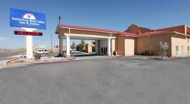 Americas Best Value Inn & Suites Gallup, Varaa Hotelli Gallup New Mexico