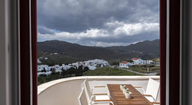 Люкс с 2 комнатами Pirgos Suites