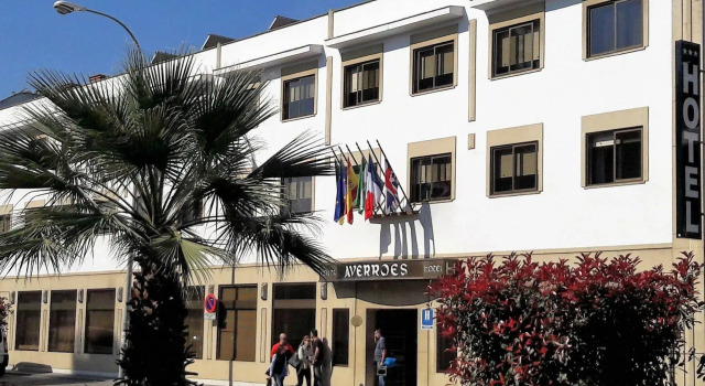 Averroes Hotel