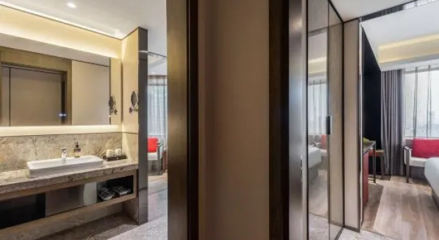 Люкс Futian Business Hotel