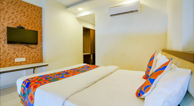 Fabhotel Ramjis Residency